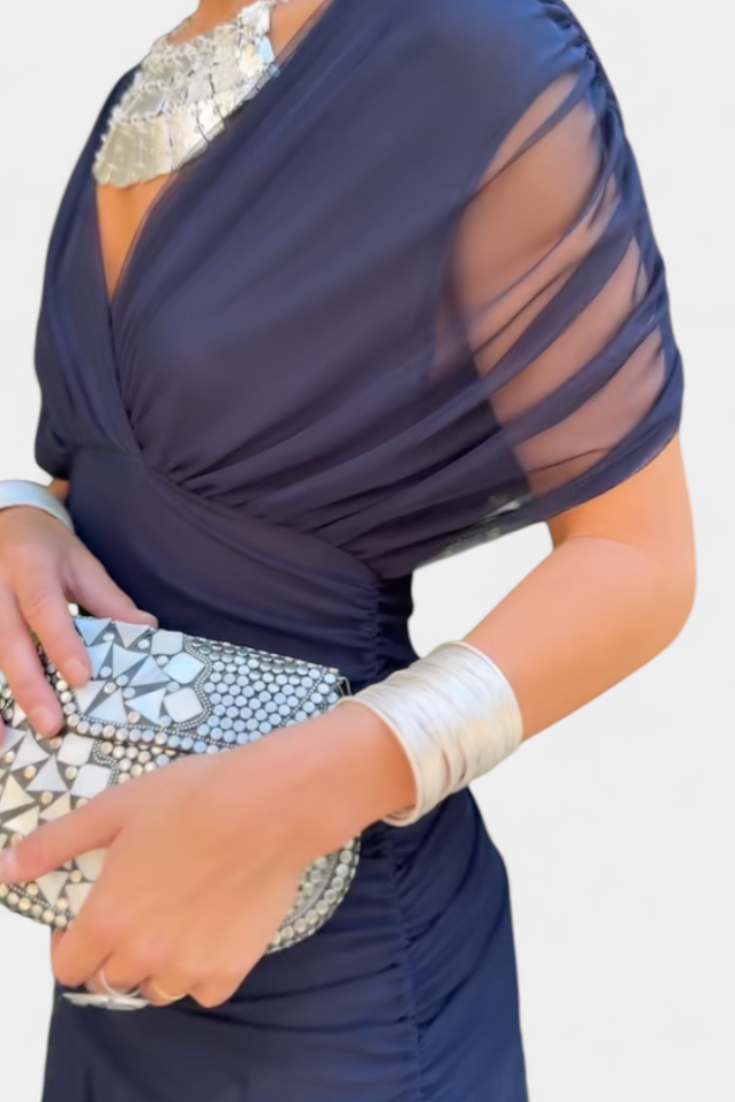 Evira - Vestido Elegante Off-Shoulder