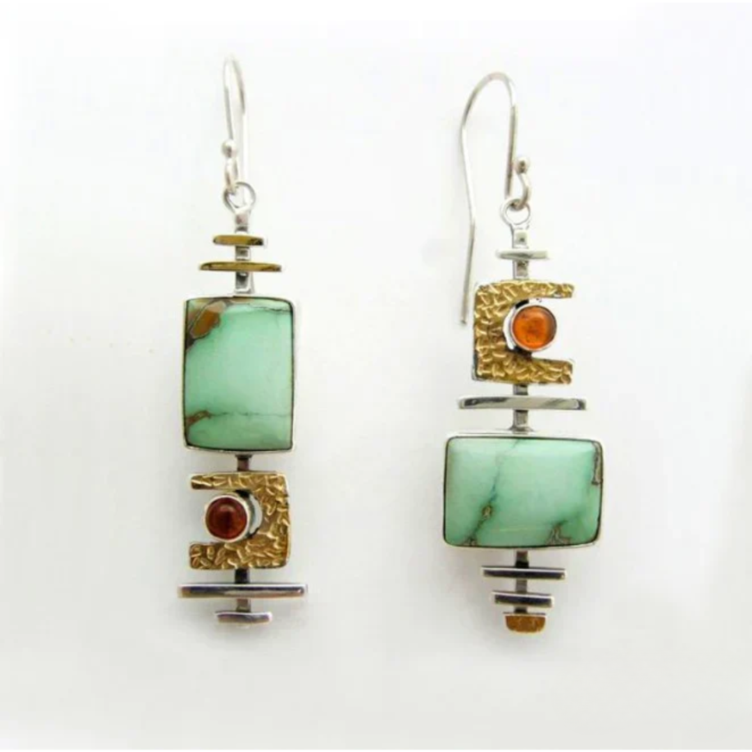 BRINCOS BOHO COM EMERALDA EM PRATA