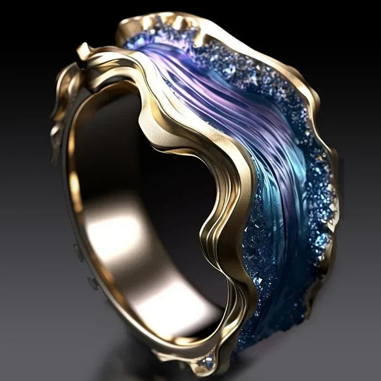 Anel Dourado Vintage do Oceano