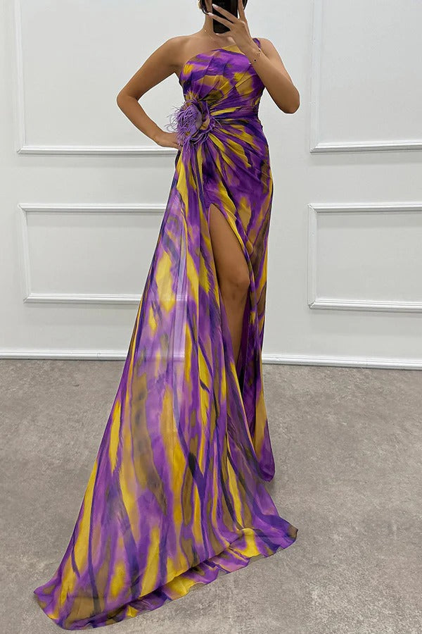 Cecelia | Vestido com uma manga dividida