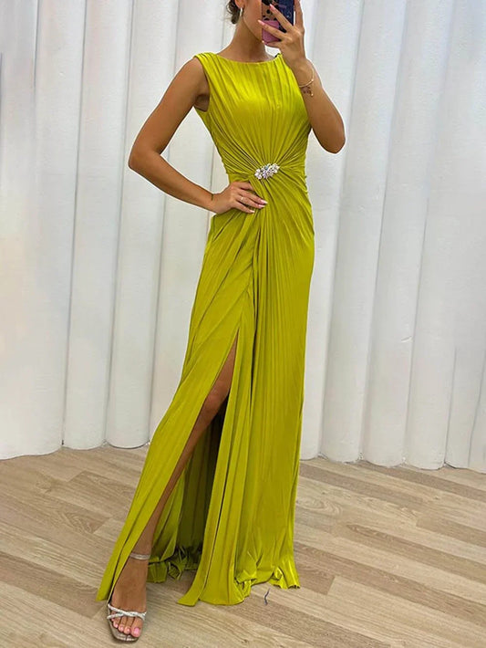 Kendra - Vestido Maxi Dividido Atemporal e Elegante