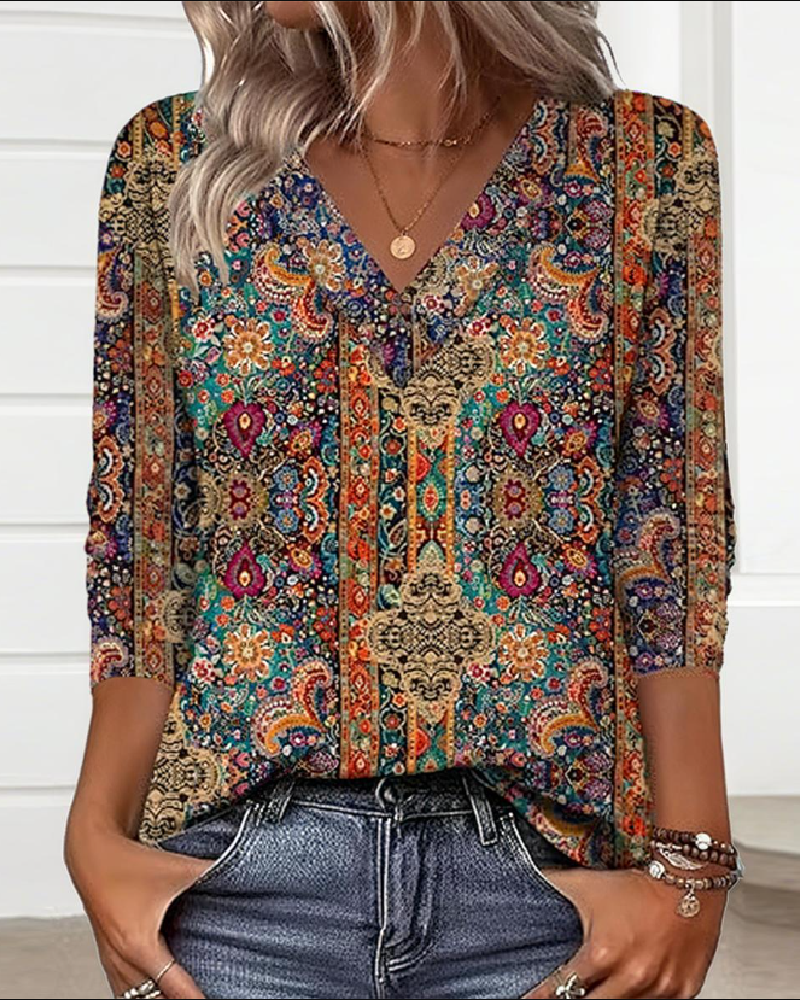 Blusa Retro Estampada Decote V