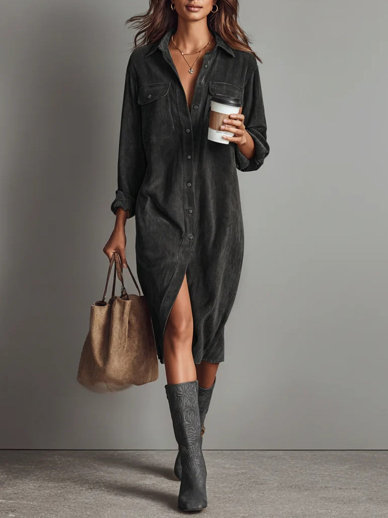 Vestido com Bolso Duplo no Peito