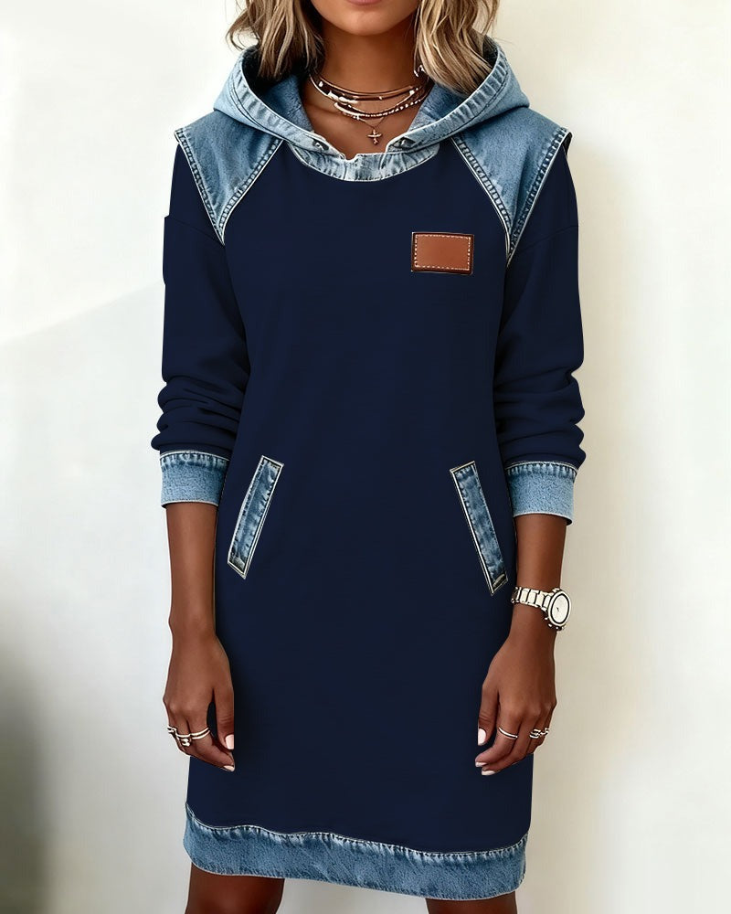 Viktoria – Vestido casual com capuz e detalhes em denim