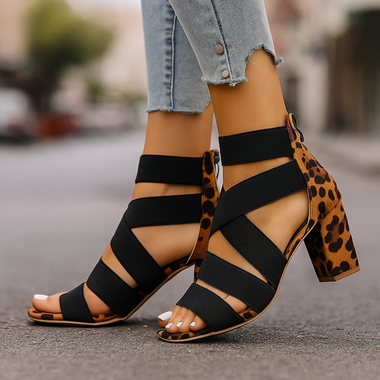 Nolani  Saltos Wrap