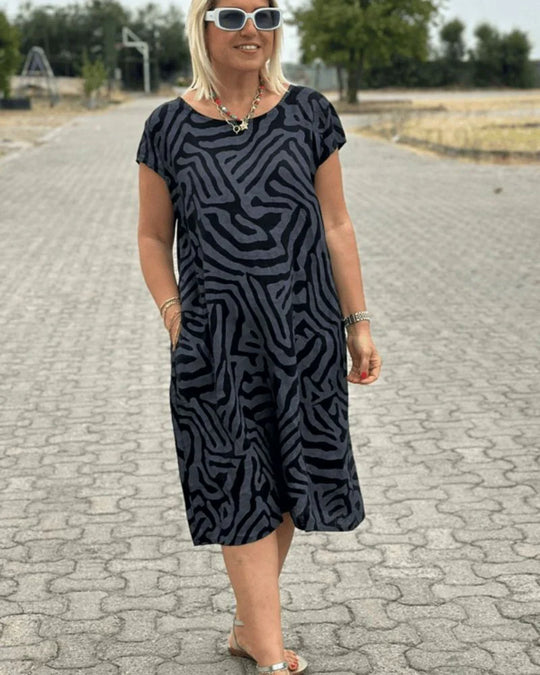 Nelia™ – Vestido de Verão com Decote Redondo e Impressão Bonita