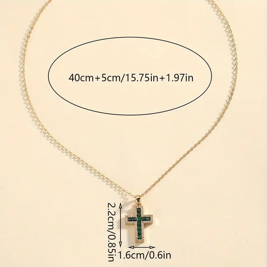 Colar de Ouro com Pingente Cruz de Esmeralda Solene