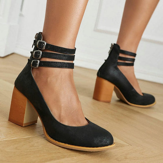 Sapatos de Salto com Fivela Tripla Jadara
