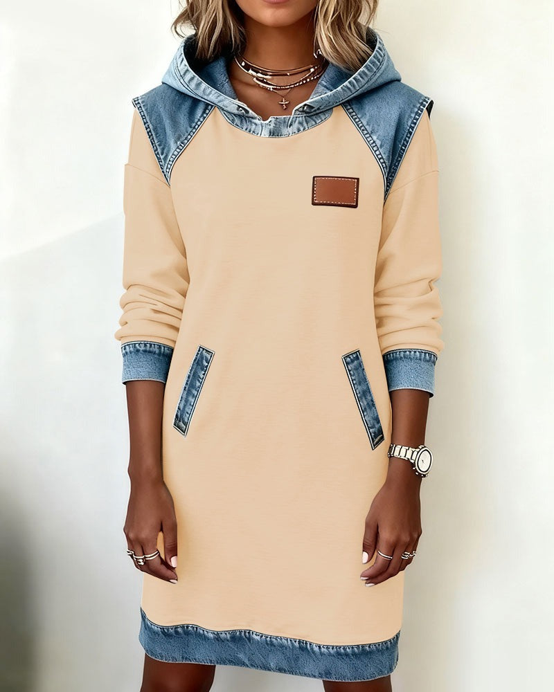 Viktoria – Vestido casual com capuz e detalhes em denim