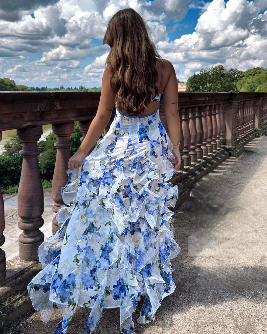 Isra | Vestido Floral com Babados