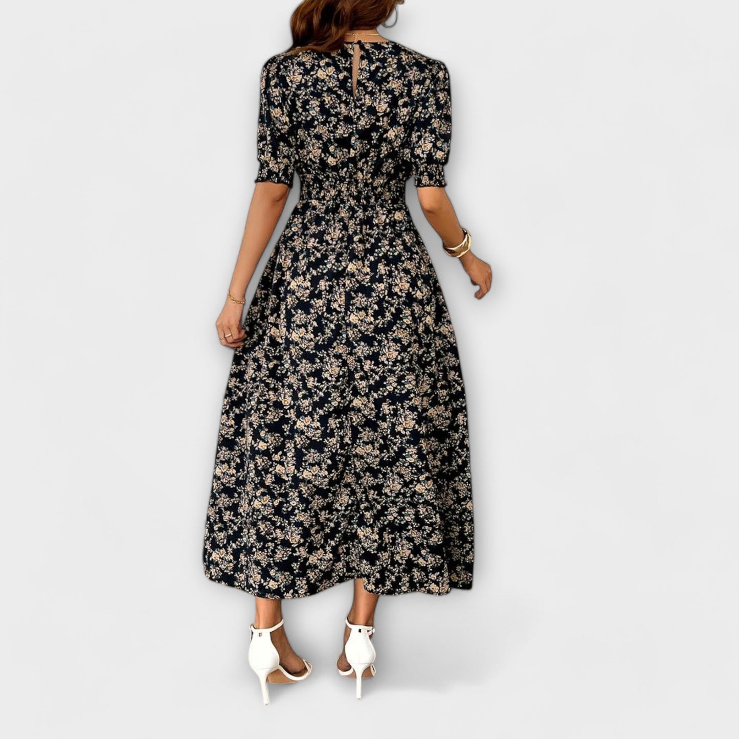 Amelia - Vestido com decote redondo e estampa floral