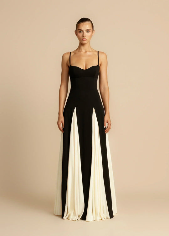 Celia | Vestido Maxi com Babados Elegantes em Contraste