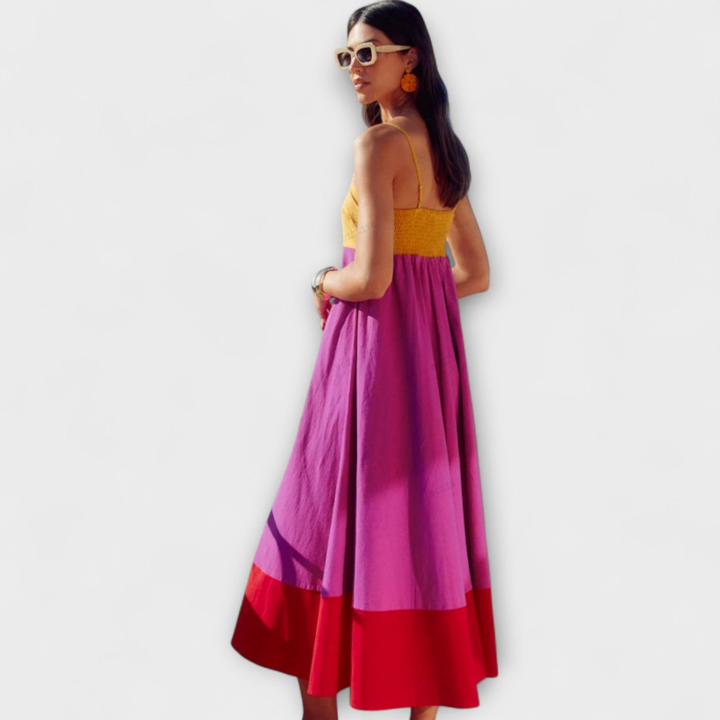 Vestido com Alças de Espaguete em Bloco de Cores