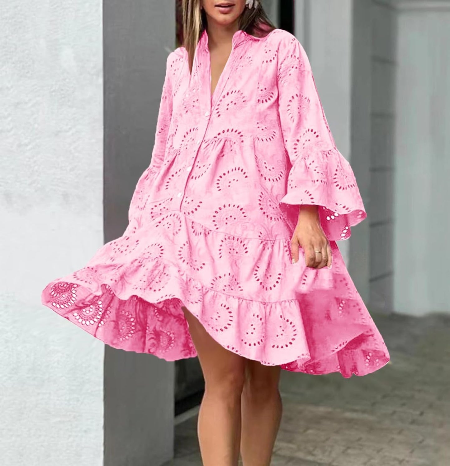 Lydia - Vestido Charmoso com Ilhós