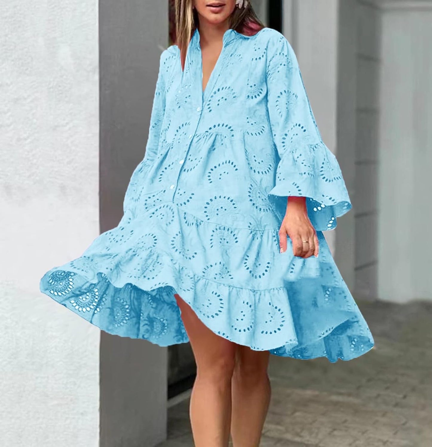 Lydia - Vestido Charmoso com Ilhós