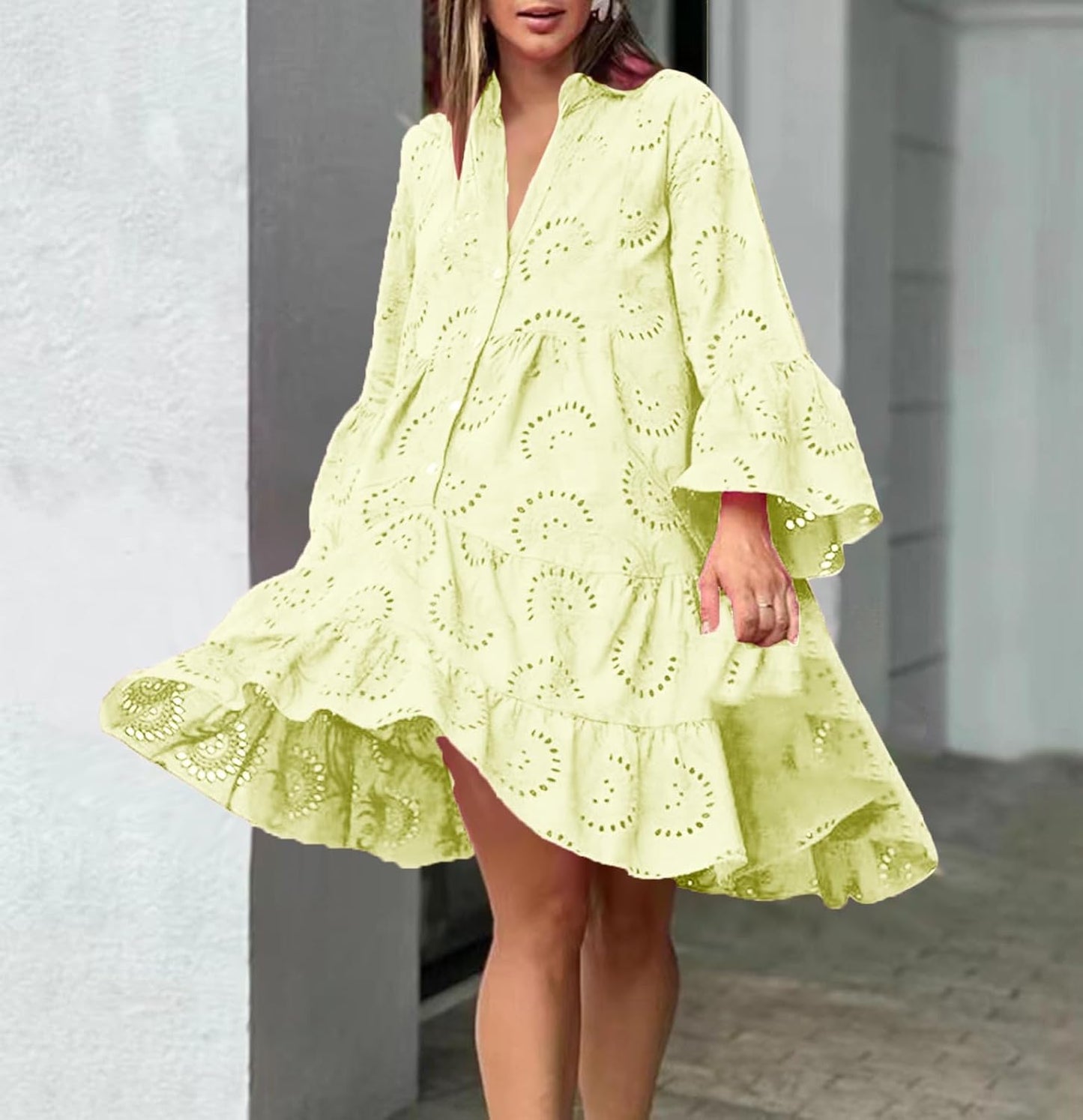 Lydia - Vestido Charmoso com Ilhós