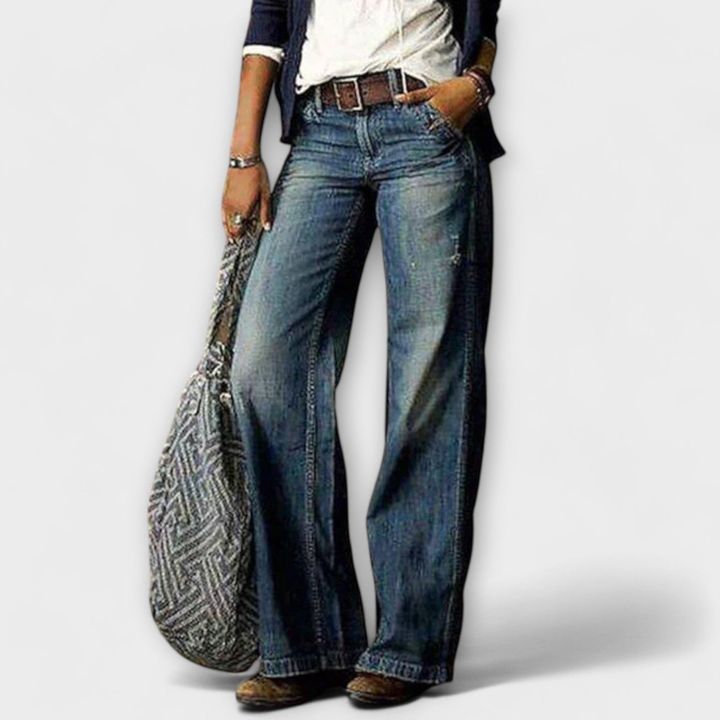 Cess - Calça Jeans com Pernas Largas