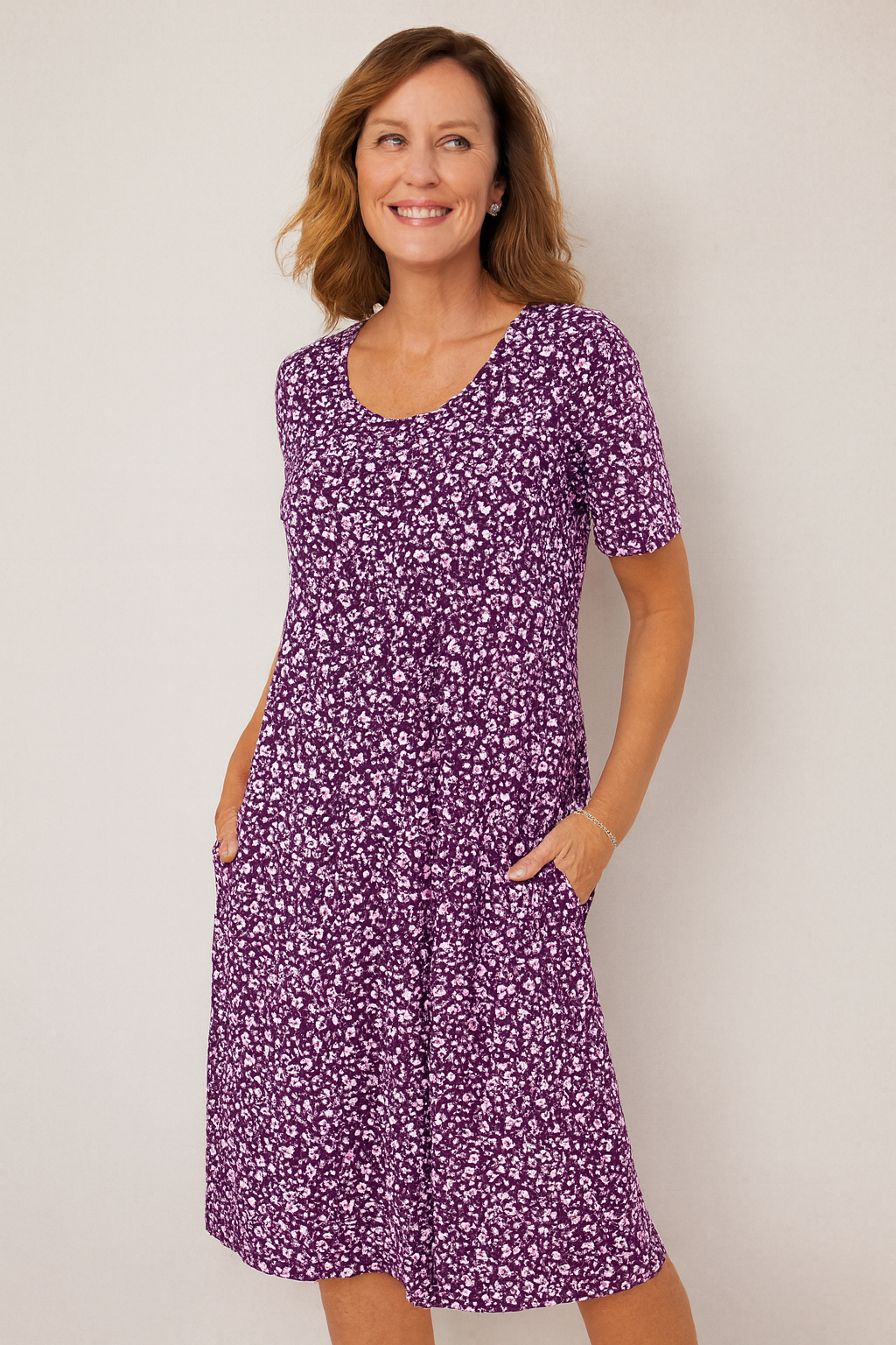 Maribelle | Vestido Midi Floral Sem Esforço - Cobre os braços superiores e a barriga