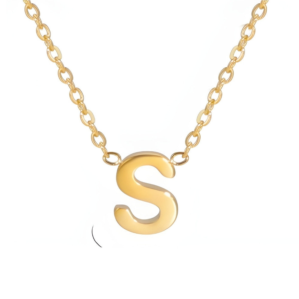 Colar de Inicial Dourada Chic Love Letter