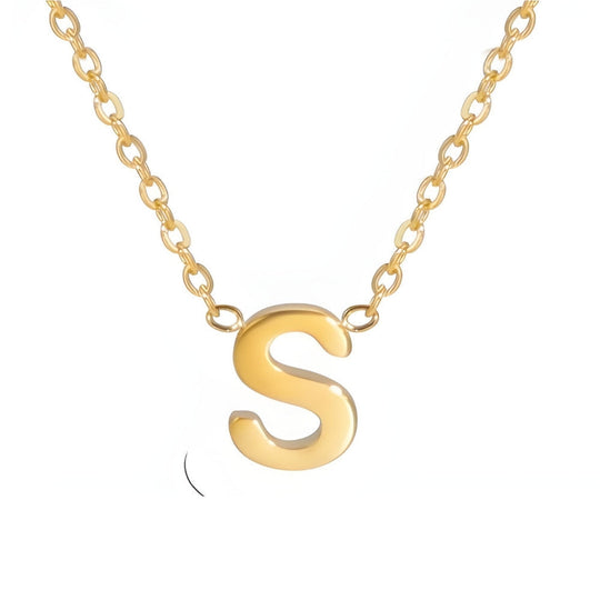Colar de Inicial Dourada Chic Love Letter