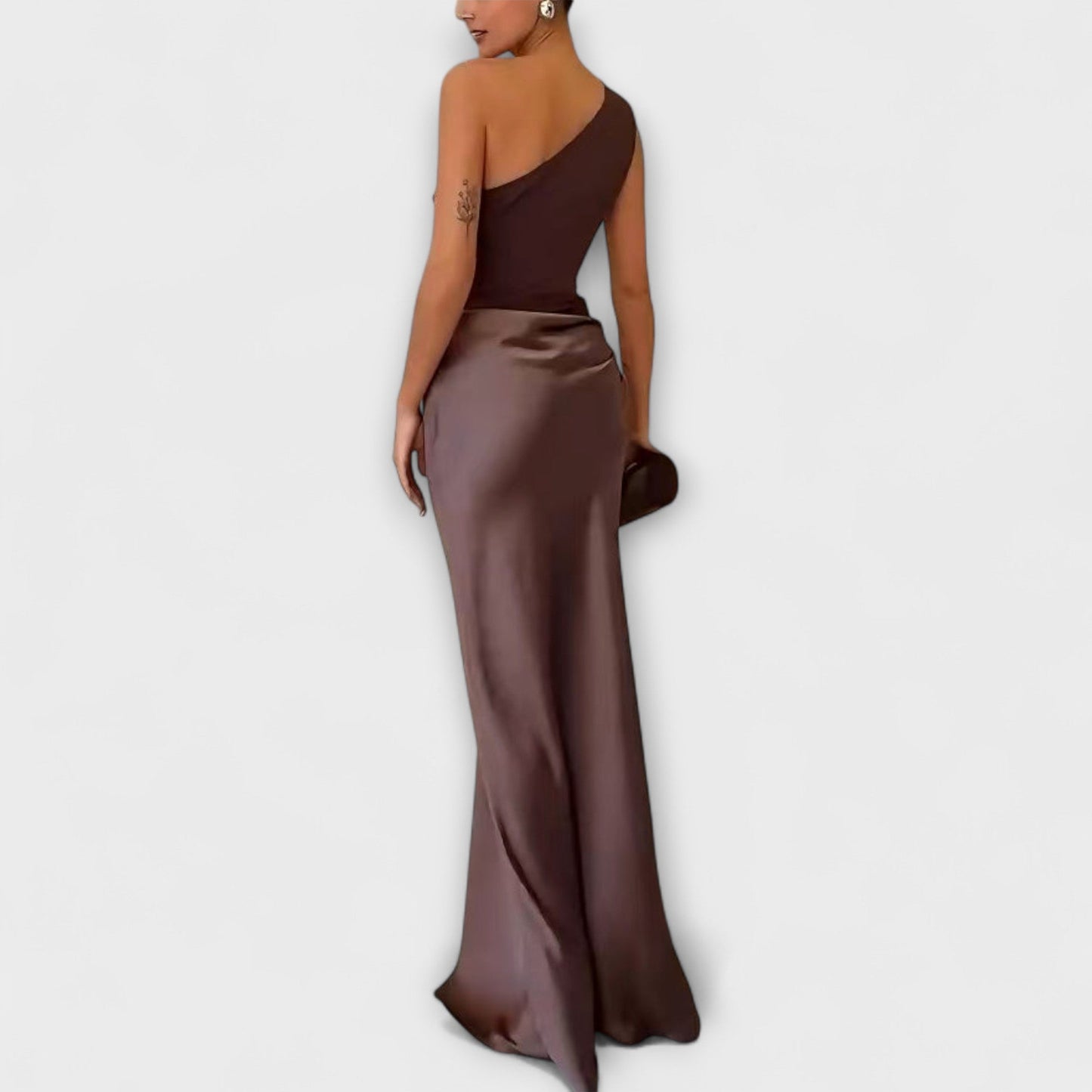 Elegante Vestido Maxi de Um Ombro com Pregas