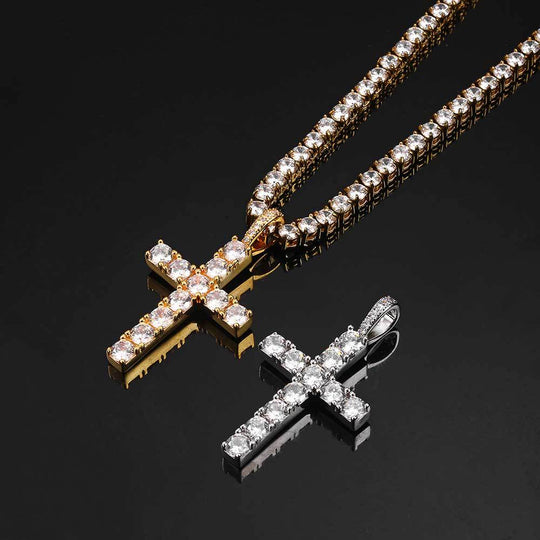 Colar Cruz Clássico Elegante em Ouro