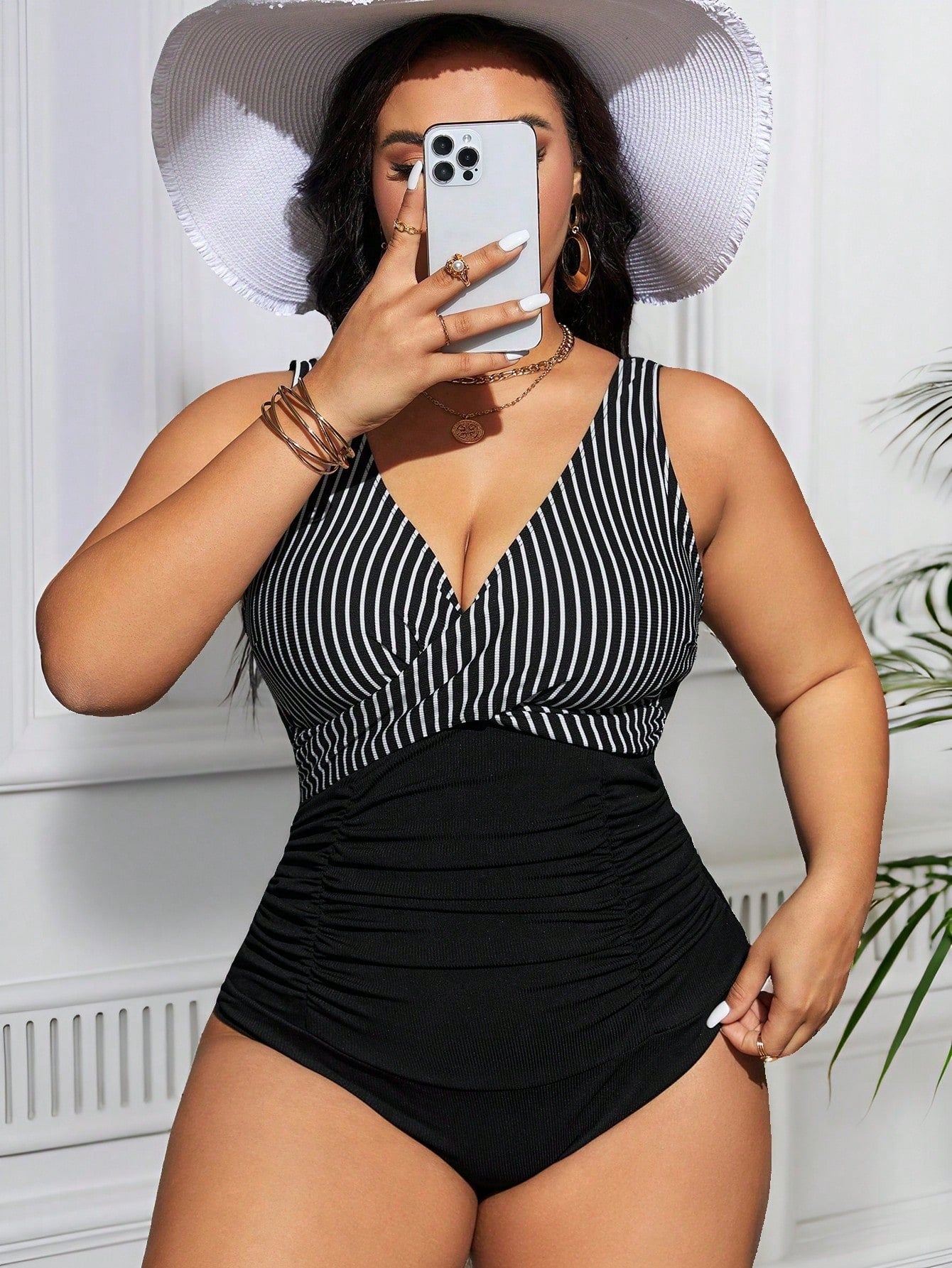 Eloá Plus Size Maio