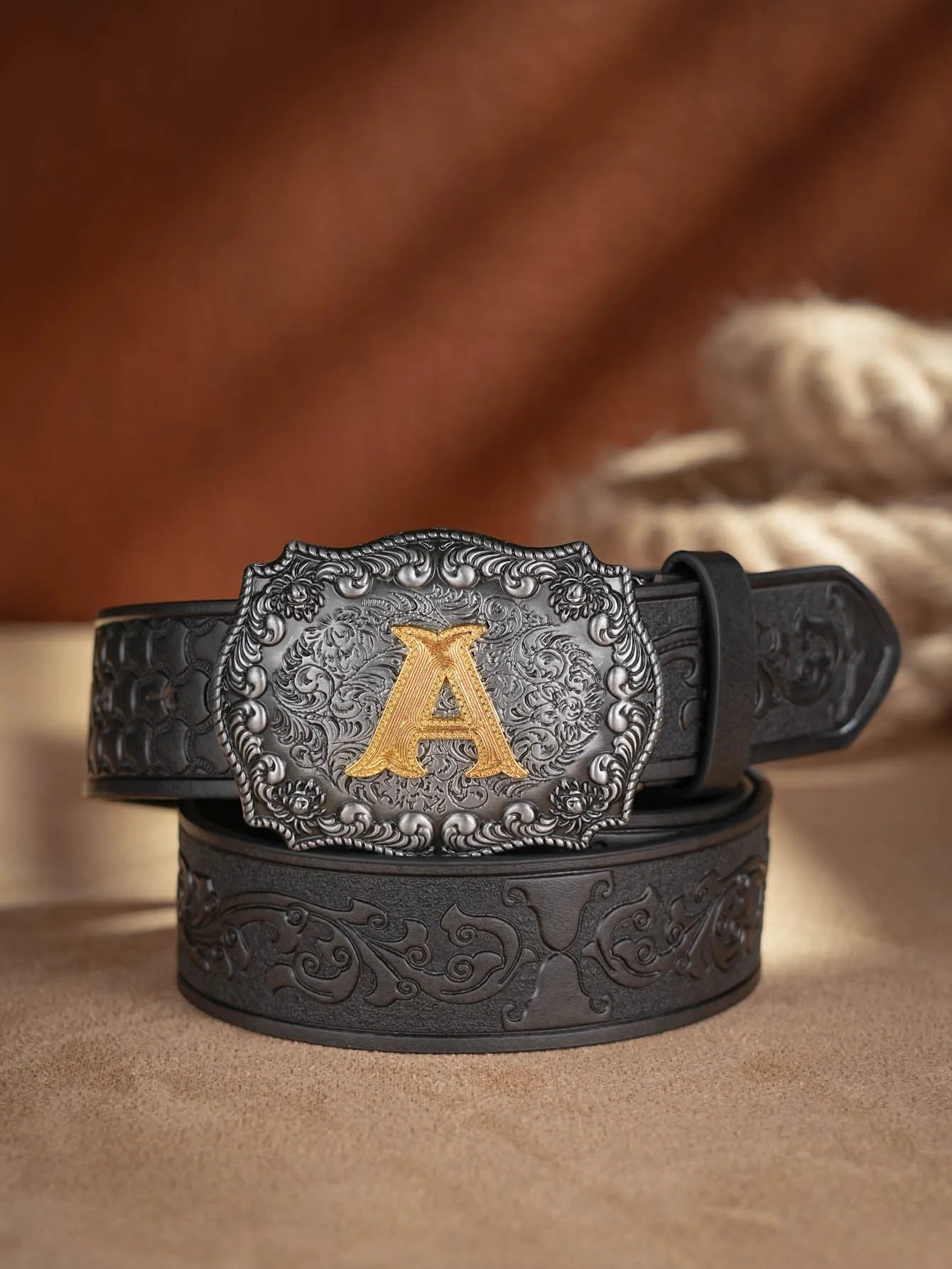 Cinto de couro Honor Lasso com inicial personalizado