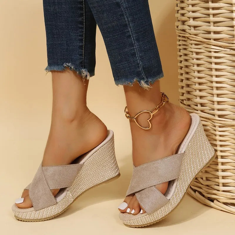 Jewel - Sandálias de Salto Wedge Chic