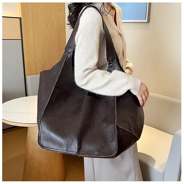Ruth - Bolsa Tote de Couro Atemporal