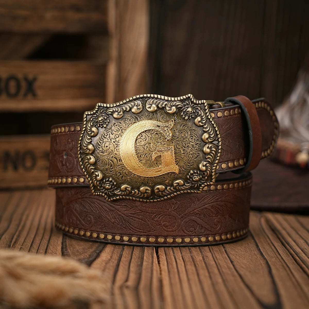 Cinto de couro Cowboy Courage com inicial personalizado
