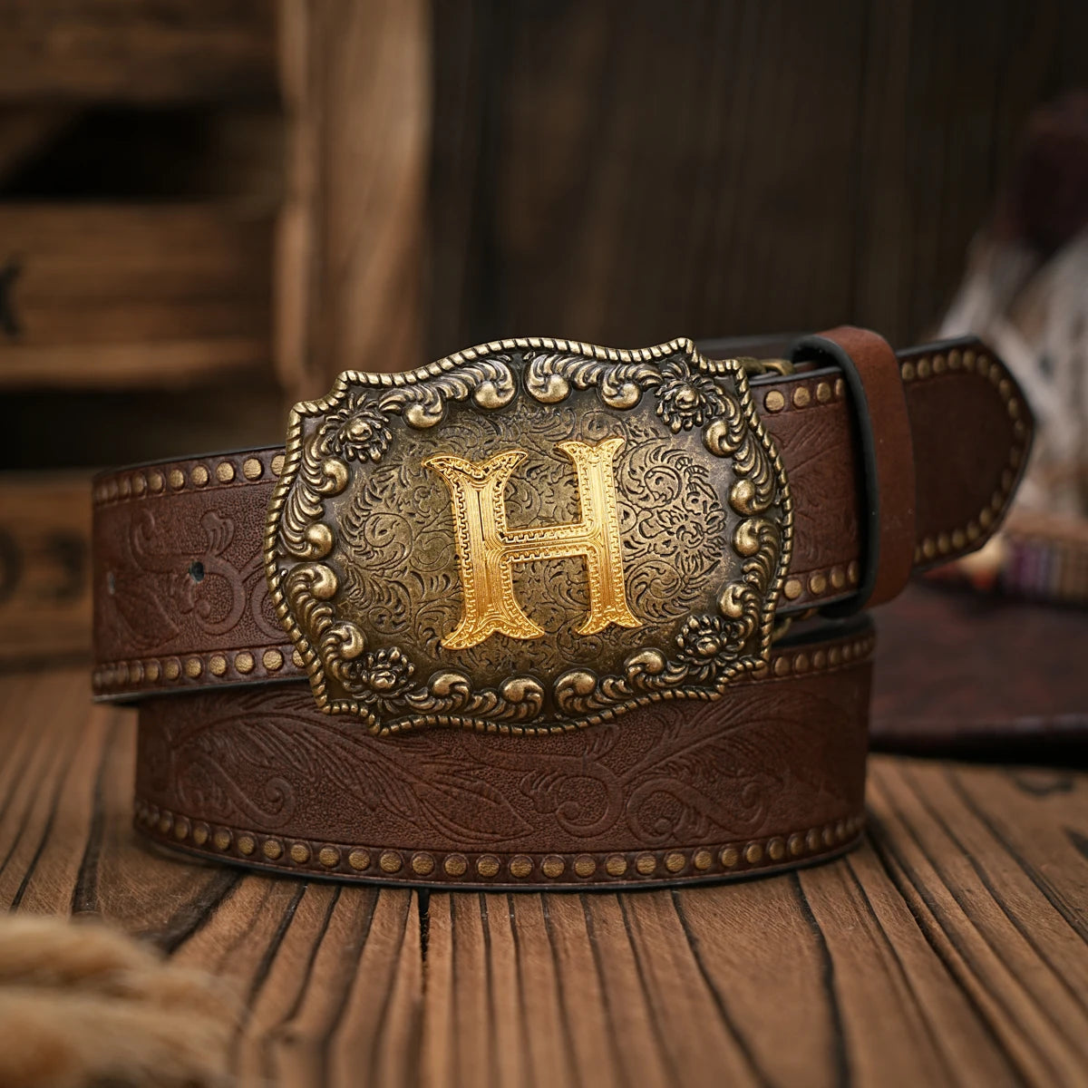 Cinto de couro Cowboy Courage com inicial personalizado