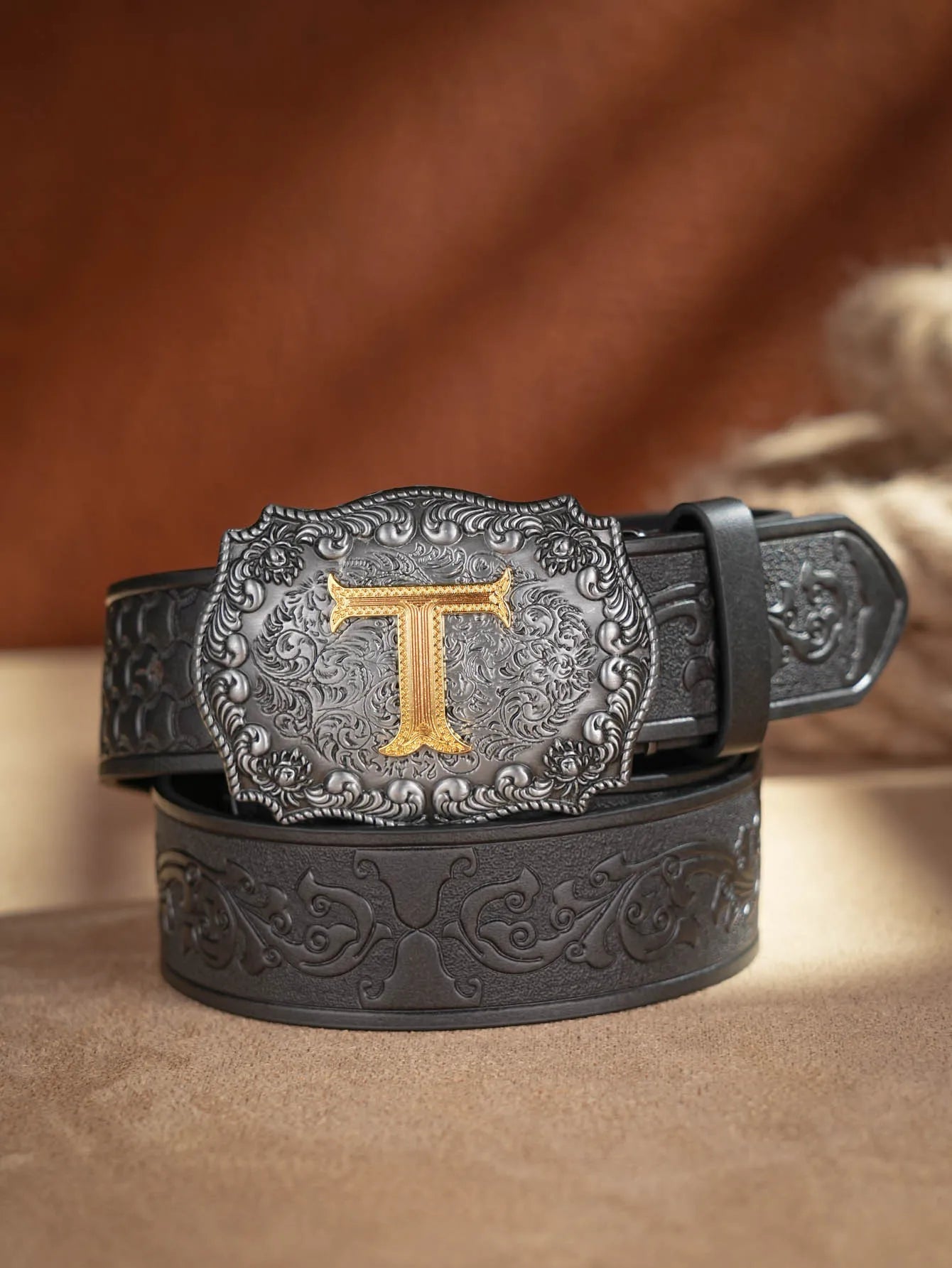 Cinto de couro Honor Lasso com inicial personalizado