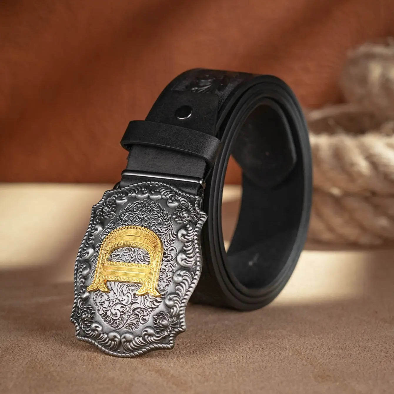 Cinto de couro Honor Lasso com inicial personalizado