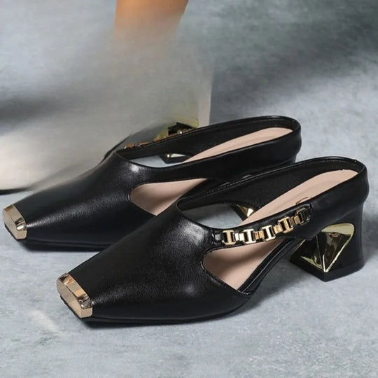 Marciana Sapatos de salto alto com biqueira metálica