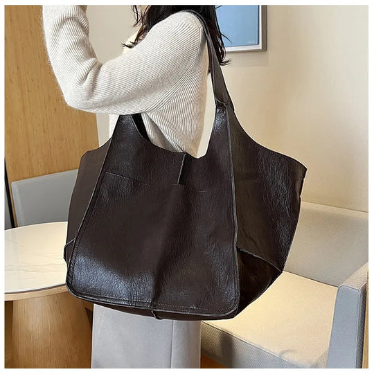 Ruth - Bolsa Tote de Couro Atemporal