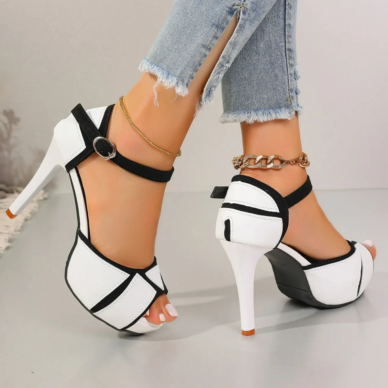 SALTO VALENTINA MARISE