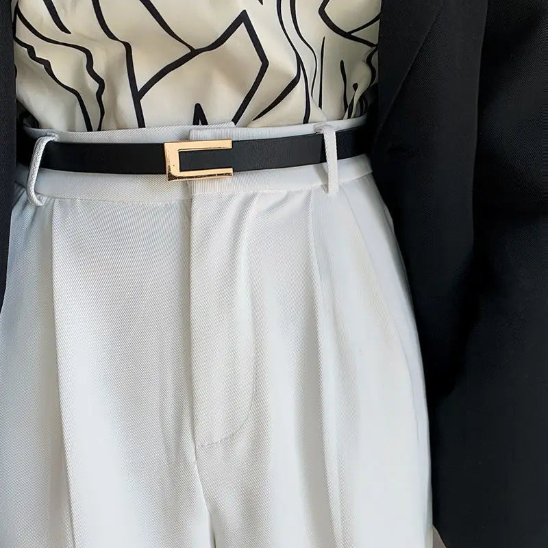 Carol Cinto preto elegante