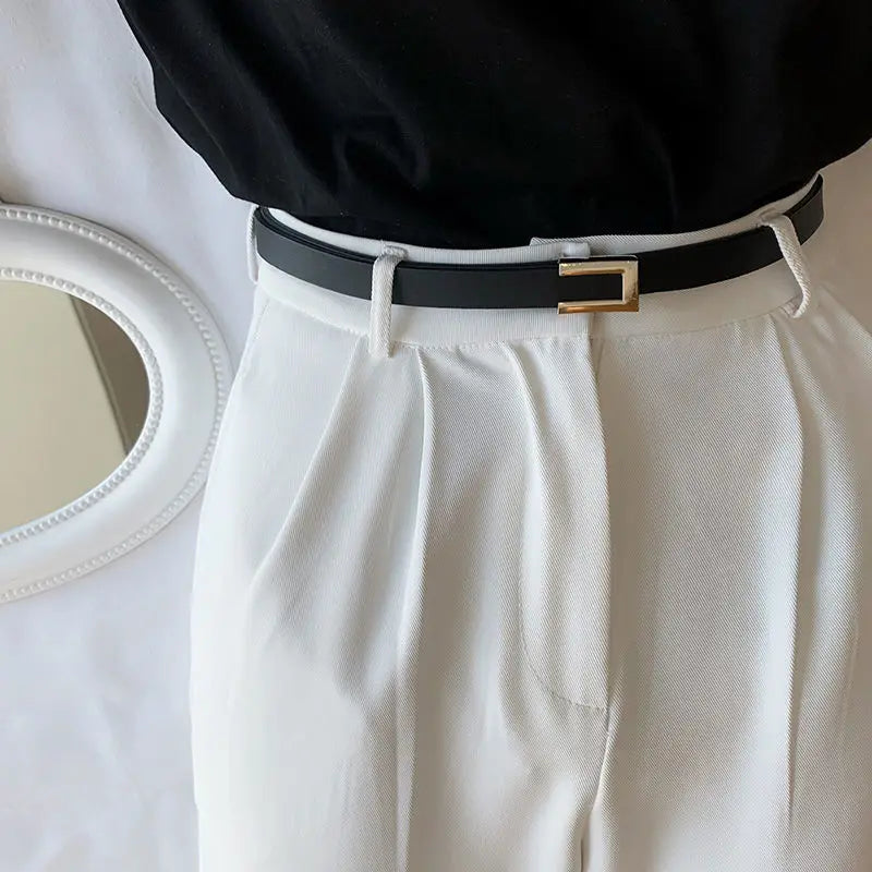 Carol Cinto preto elegante