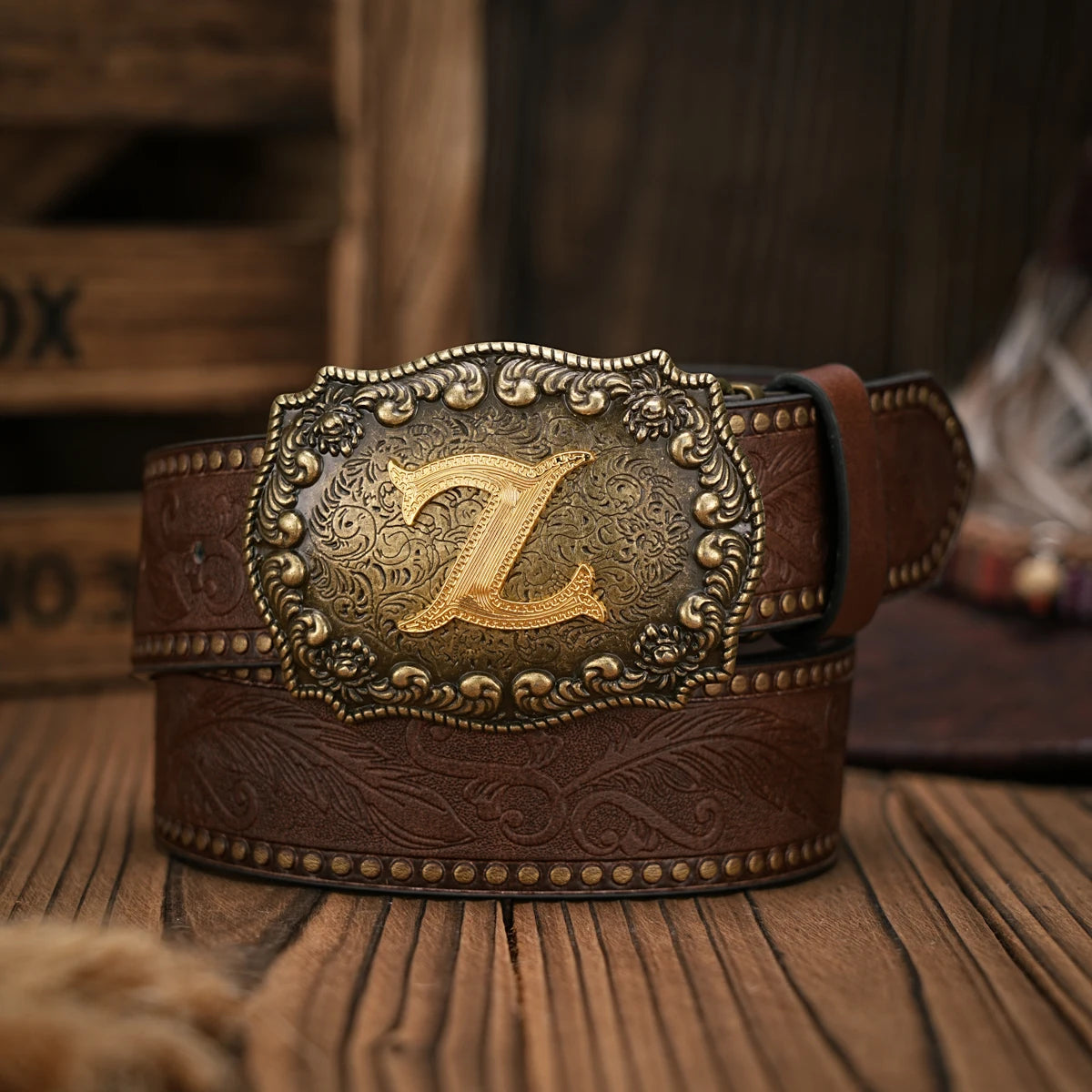 Cinto de couro Cowboy Courage com inicial personalizado