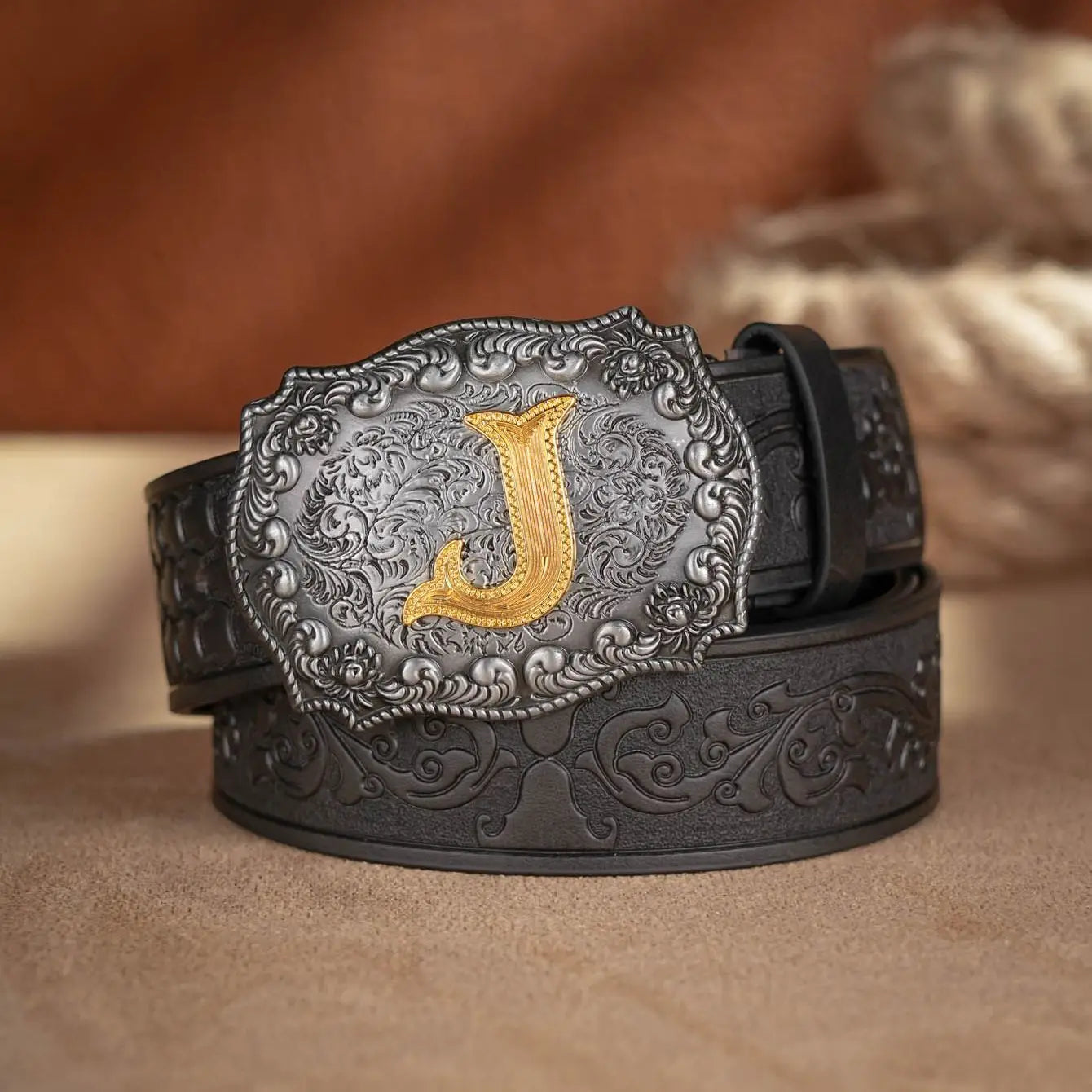 Cinto de couro Honor Lasso com inicial personalizado