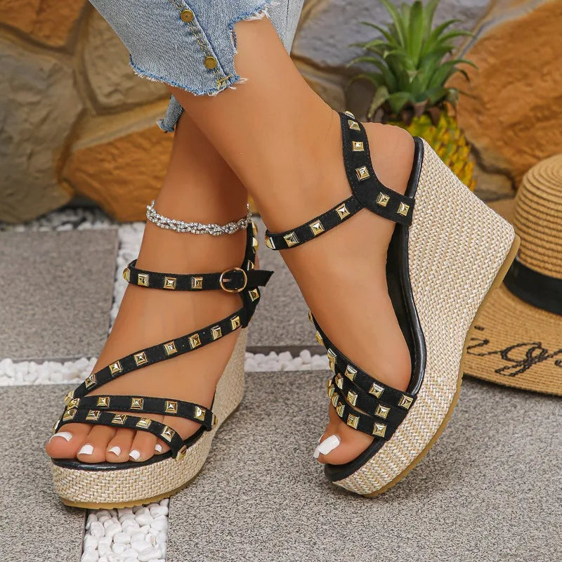 Sevara Sandálias Wedge
