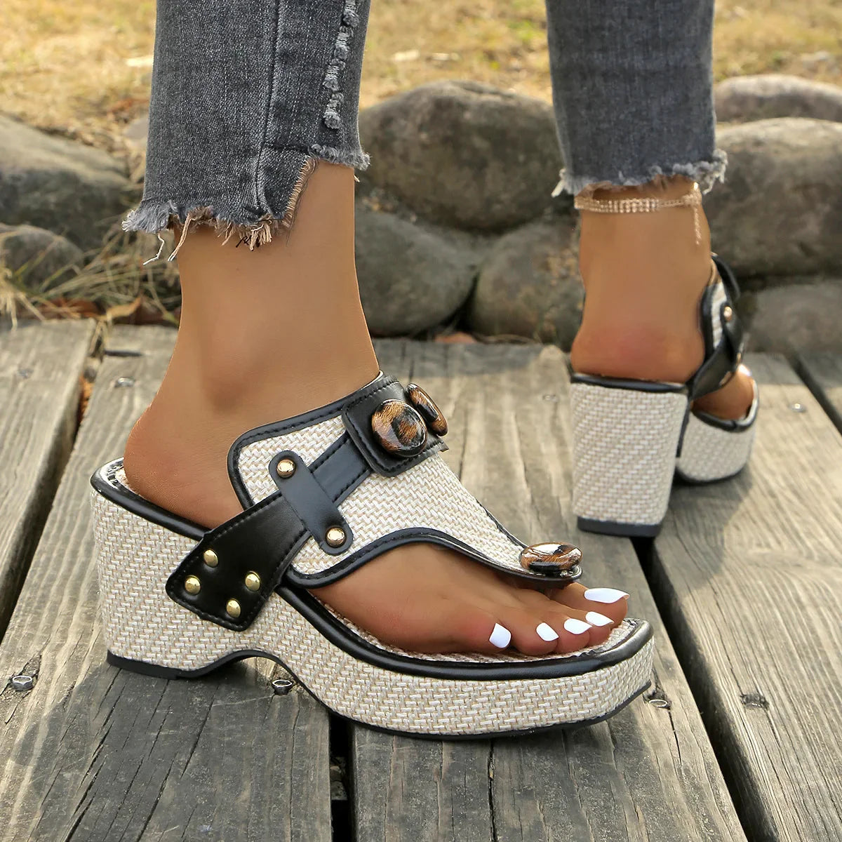 Melvina Gloss Slides