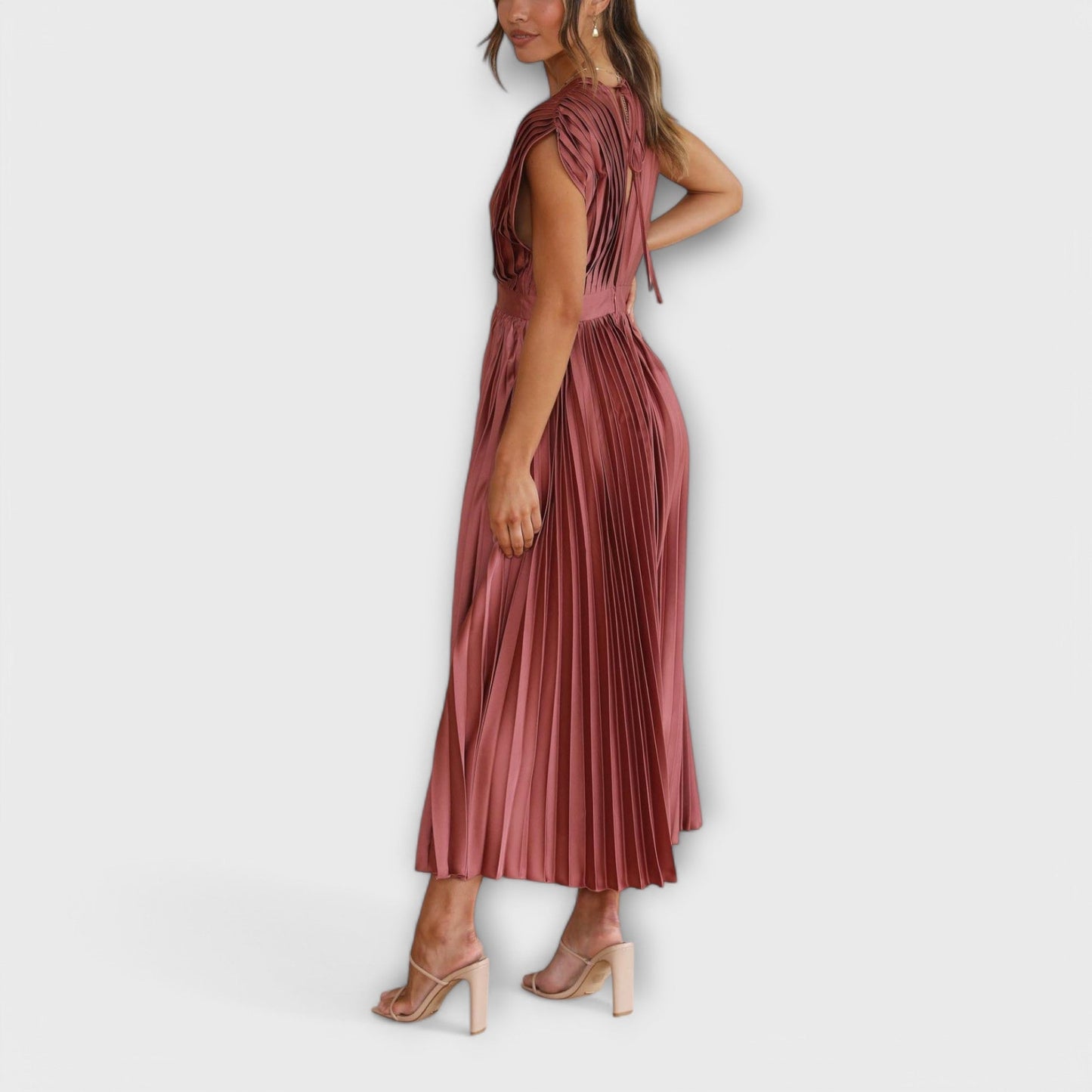 Aurora - Vestido Plissado Estiloso