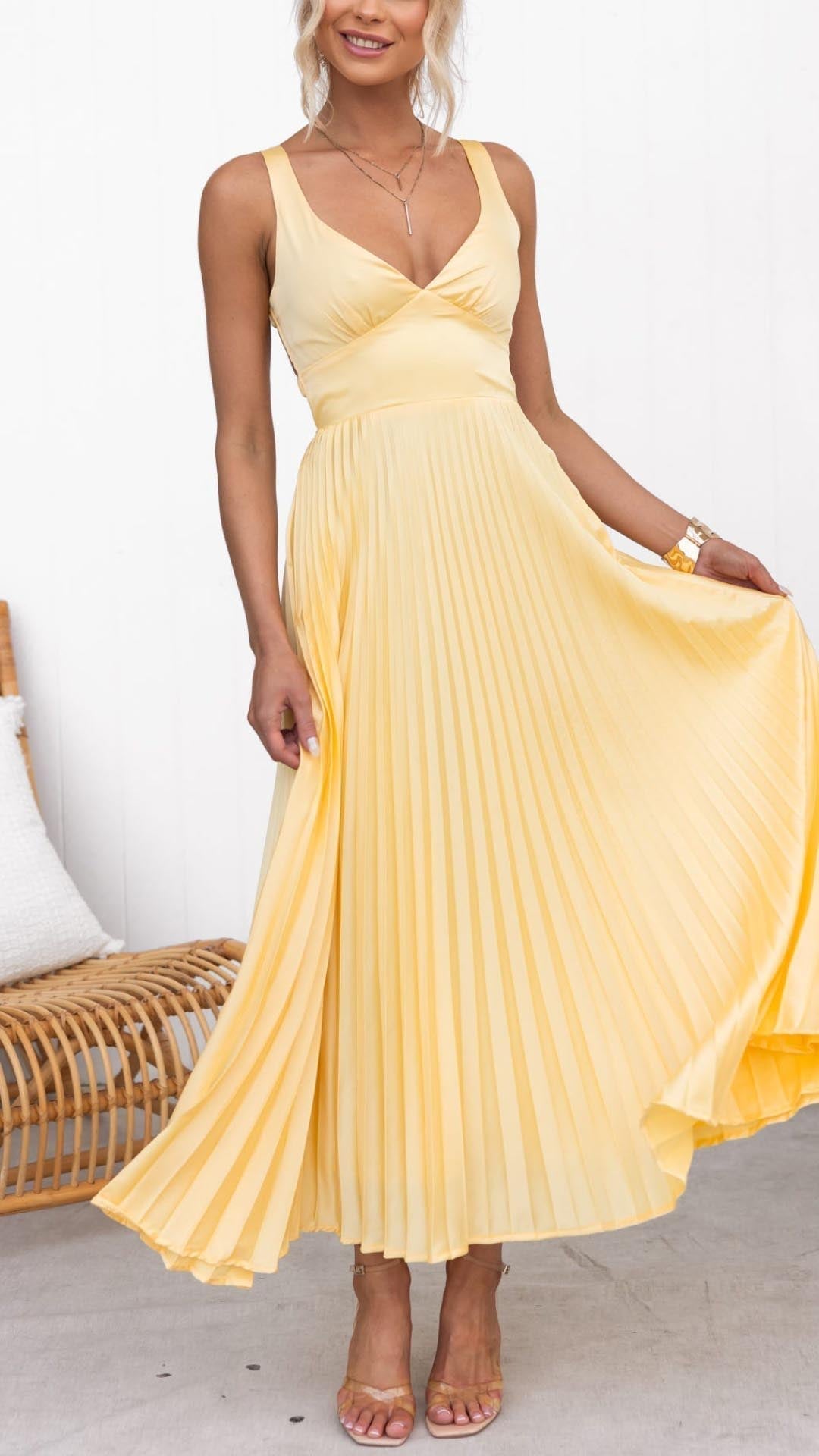 Jane | Vestido Maxi Plissado com Decote em V