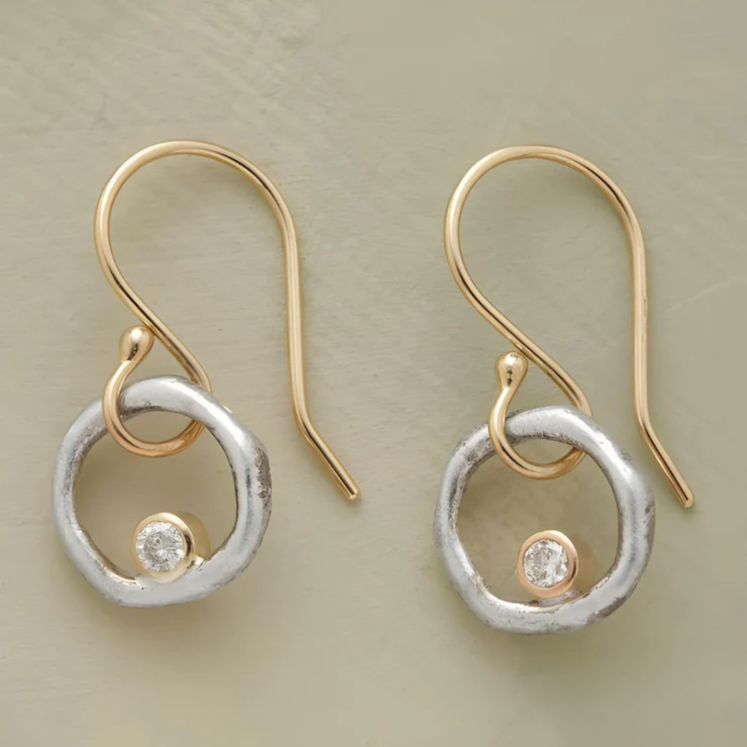 BRINCOS VINTAGE DE OURO E PRATA