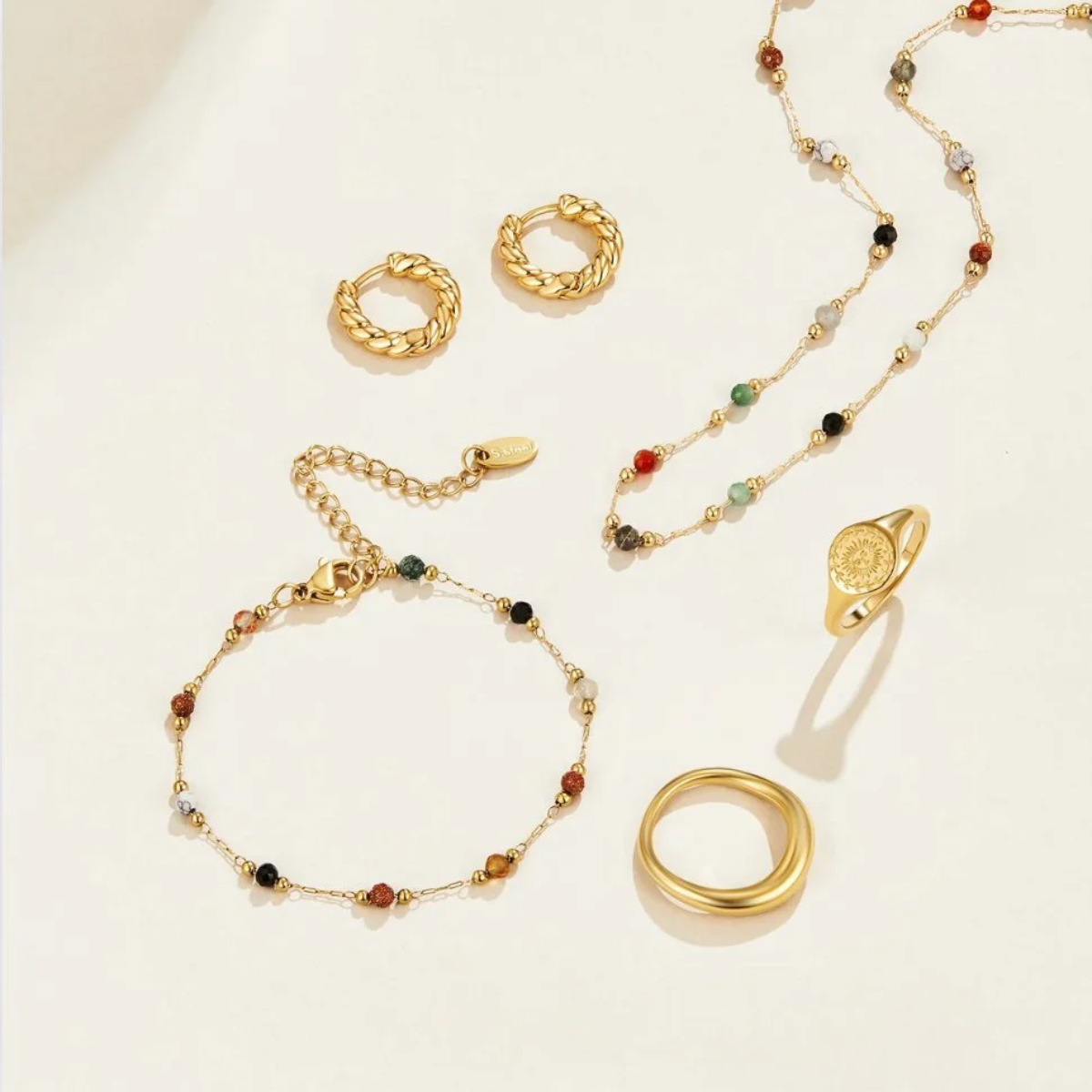 COLAR DE PEDRAS COM CONTAS LULU