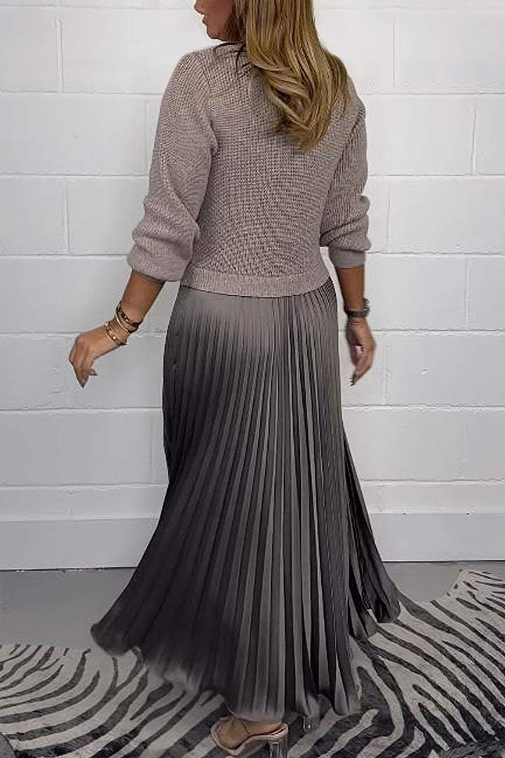 Claudia - Vestido maxi com suéter e saia plissada