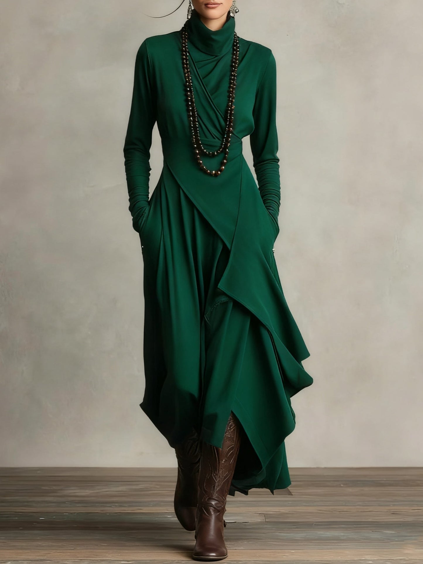 Vivienne | Vestido Maxi Assimétrico de Gola Alta