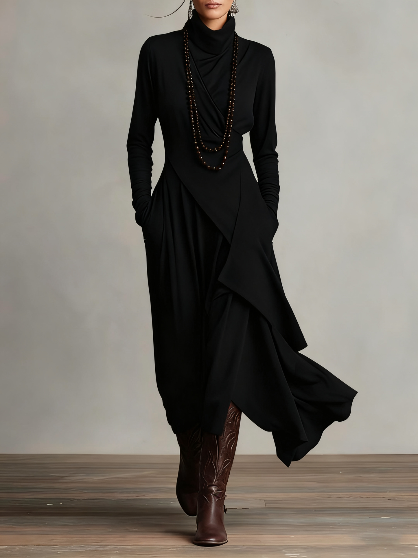 Vivienne | Vestido Maxi Assimétrico de Gola Alta